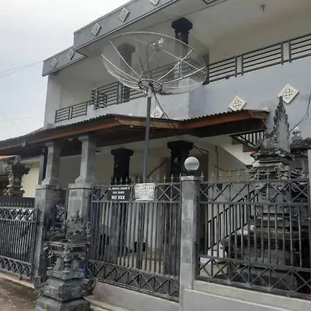 Oyo 90810 Ravaya Homestay